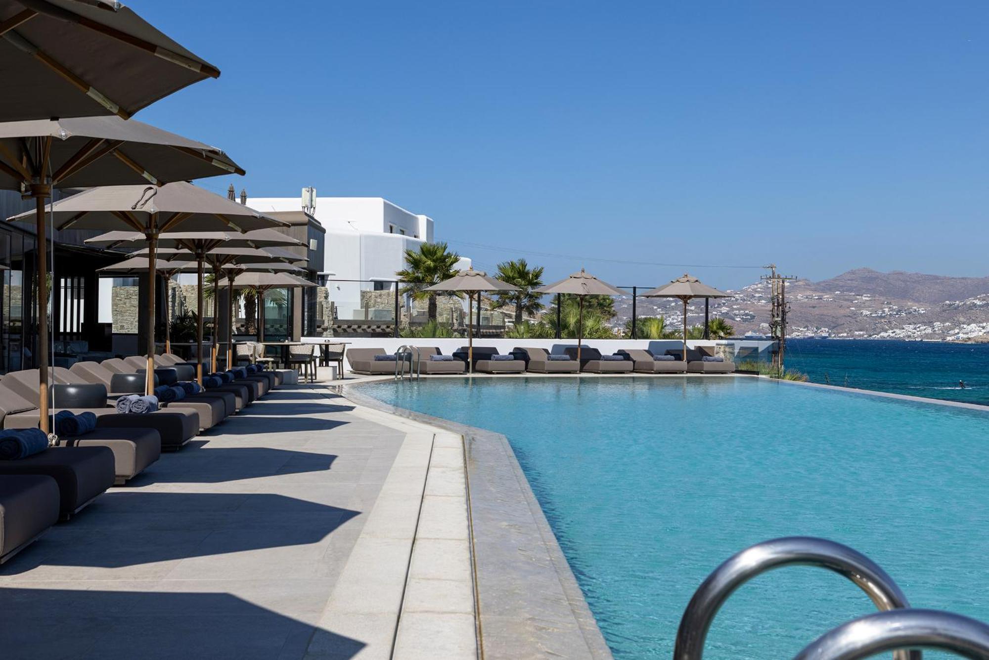 Aeonic Suites And Spa Mykonos Town Экстерьер фото